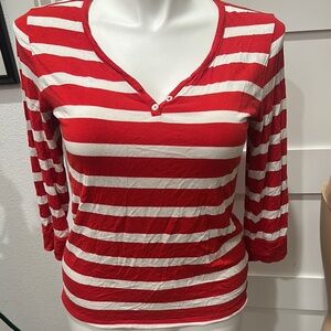 Chico's Red and White Fitted 3/4 Sleeve Tee